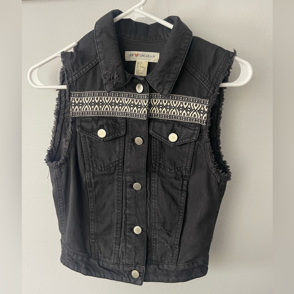 H&M Coachella embroidered black vest